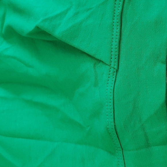ARRIVE GUIDE Crop Athletic or Yoga Shirt  in Green Size XS - Picture 7 of 8
